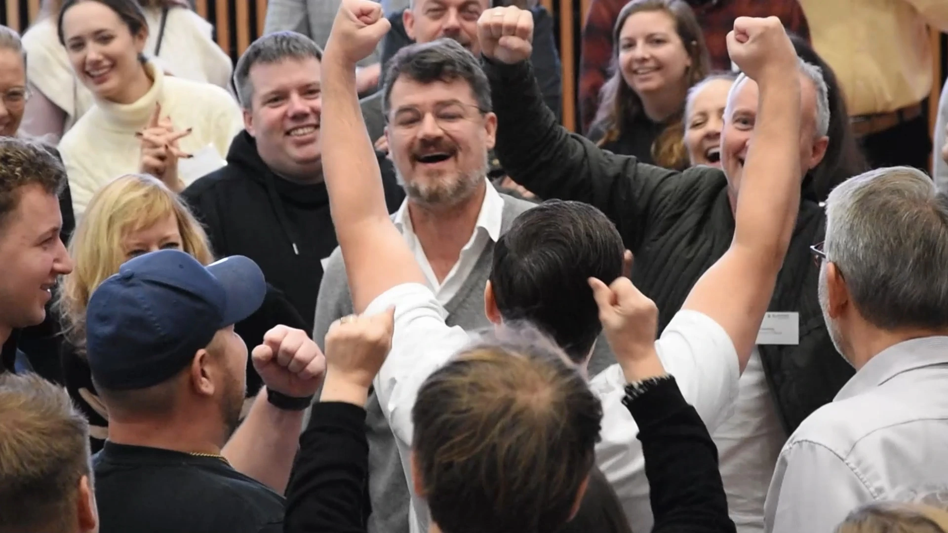 Intensive development process across value chains and disciplines