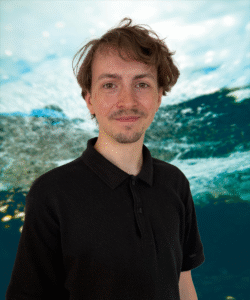 Clean Employees - Christopher Pontoppidan Bik - CPB